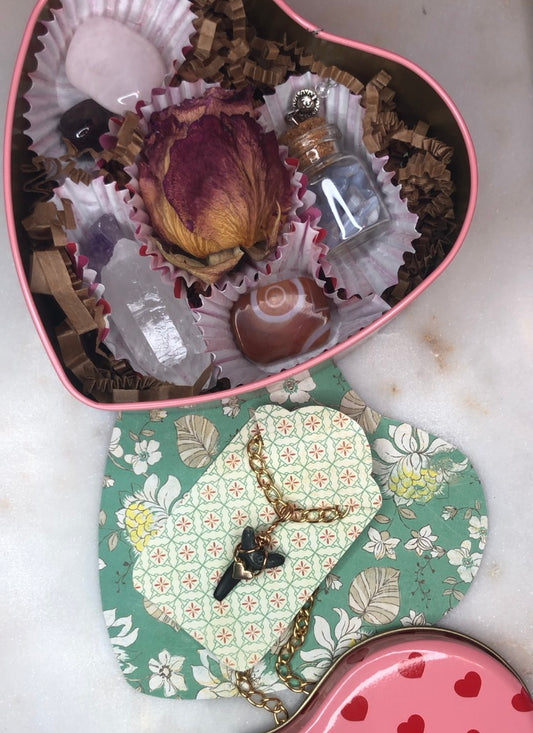 Sweetheart Tin